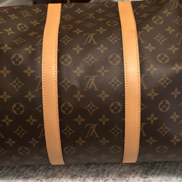 Louis Vuitton Keepall Duffel Bag 60 - Picture 6 of 11